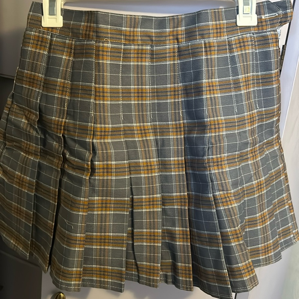 Gray/Yellow Tartan Plaid Pleated Skirt Size Small